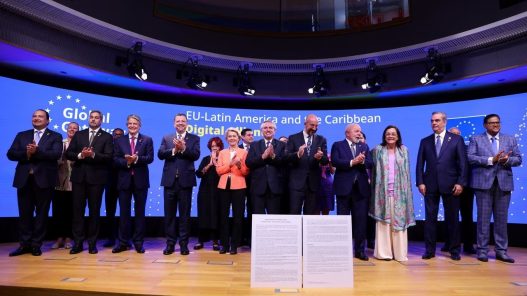 UE Y AMÉRICA LATINA CARIBE PROFUNDIZAN SU ALIANZA DIGITAL