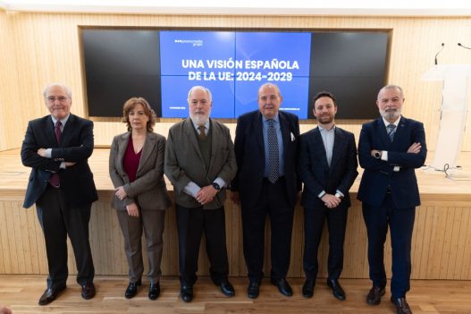 LA ‘VISIÓN ESPAÑOLA DE LA UE’ INCLUYE UNA LECTURA CRÍTICA SOBRE LA AMPLIACIÓN DE LA UNIÓN​