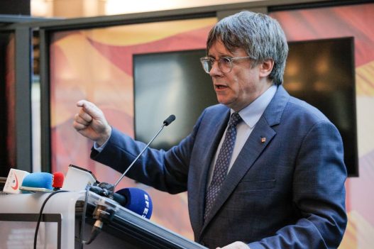 THE EUROPEAN PARLIAMENT CALLS FOR AN INVESTIGATION INTO THE LINKS BETWEEN THE KREMLIN AND CATALAN INDEPENDENTISM​