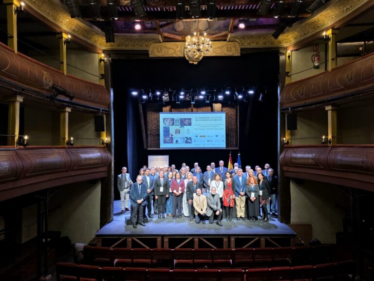 Grupo de participantes en el IX Congreso de Editores en Alcalá de Henares